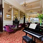 The Hotel 4*