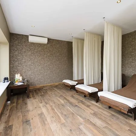 The Hotel 4*