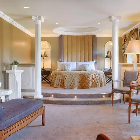Hotel The